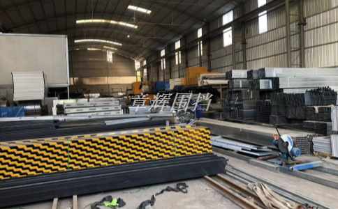 簡易圍擋在城市道路加寬改造中的使用效果如何?(城市道路拓寬中簡易圍擋的應用實踐經驗) 簡易圍擋在城市道路加寬改造中的使用效果如何?(城市道路拓寬中簡易圍擋的應用實踐經驗)